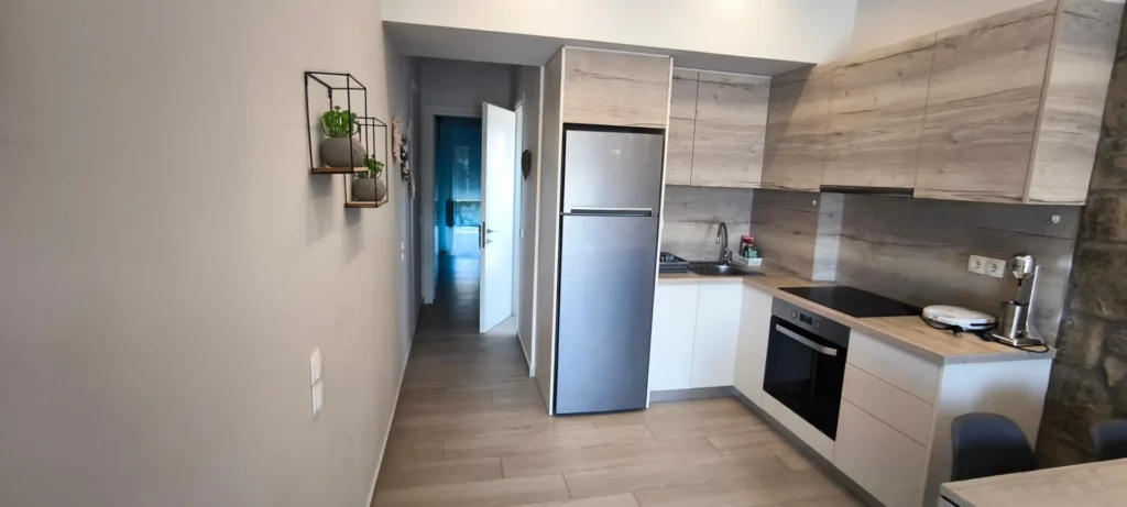 Marilia & Myronas Lemnos Apartments, μοντέρνα κουζίνα και κρεβατοκάμαρα